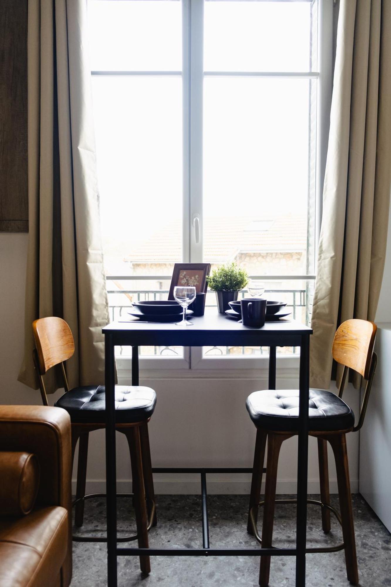 Sejour Chic Et Cosy Au Coeur De * Versailles
