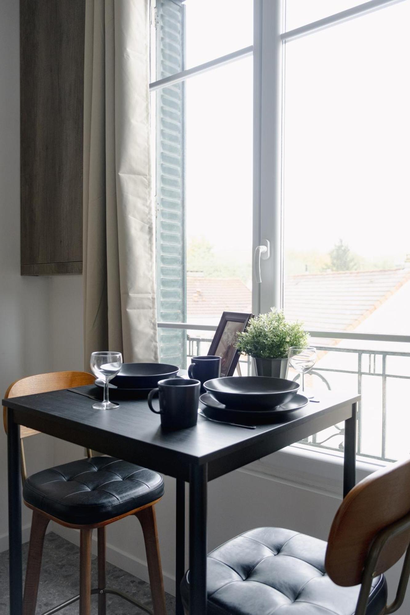 Appartement Sejour Chic Et Cosy Au Coeur De Versailles